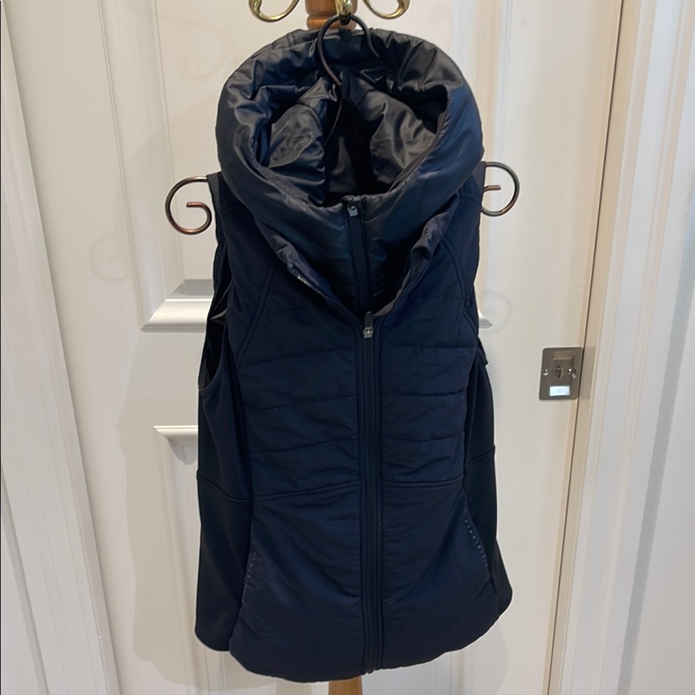 lululemon athletica Black Quilted Puffer Vest